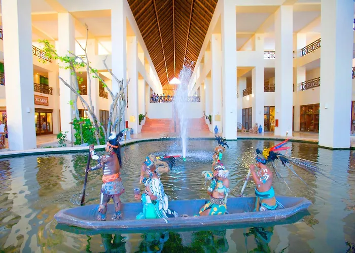 Hotel Occidental Grand Xcaret 5*