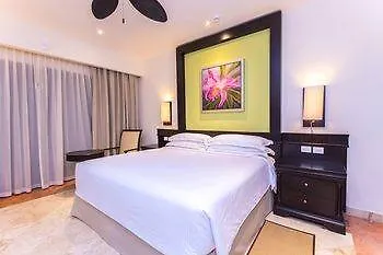 Occidental Grand Xcaret Hotel