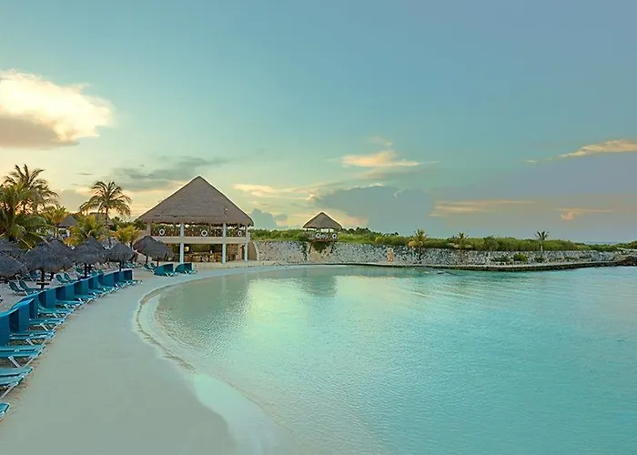 Occidental Grand Xcaret 5* Los Dos Compadres